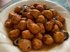 -天天向上素食餐厅(五台山店)