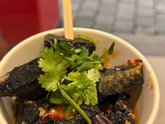 -黑色经典臭豆腐·湖南特产(步行街店)