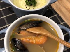 -芳草地西式融合餐厅(回龙窝店)