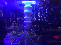 -OZONE 顶楼酒吧(香港丽思卡尔顿酒店)