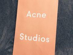 -Acne Studios(芮欧百货店)