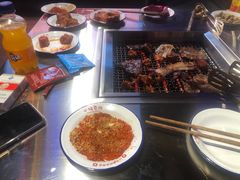 -小猪查理川式烤肉(任丘店)