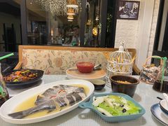 -兰桂坊·花园餐厅(西湖店)