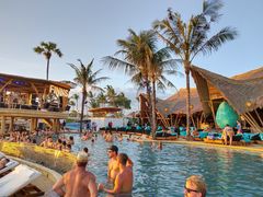 -FINNS Beach Club