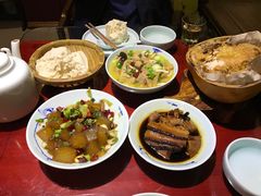 -窄巷子陕菜馆·地道陕西菜(粉巷店)