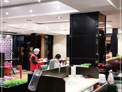 -皇城根·鲁菜济南菜·吊炉烤鸭·炒鸡鱼头(济南旗舰店)
