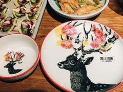 -新白鹿餐厅(银泰西湖文化广场店)
