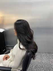 -Tloml salon