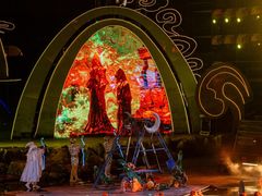 -北戴河碧螺塔海上酒吧公园