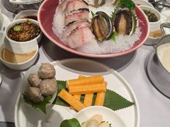 -红鼎豆捞·专注品质海鲜20年(宝丰路店)