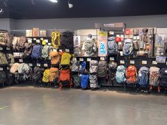 -迪卡侬(西三旗店)