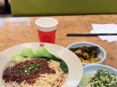 -李先生牛肉面大王(成都东站西广场店)