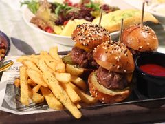 迷你牛肉小汉堡-翠贝卡&Mama Kelly Brunch Coffee(河西店)