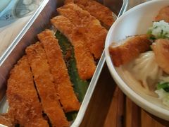 奔跑的猪排-南小馆(迪士尼小镇店)