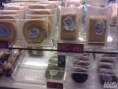不同品种的蛋糕-幸福西饼面包茶饮(车公庙店)