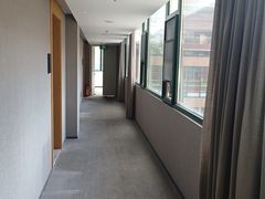 -秋果酒店(深圳福田口岸保税区店)