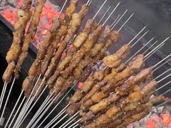 -三个大叔烤羊肉串·炭炉砂锅菜(西三旗店)