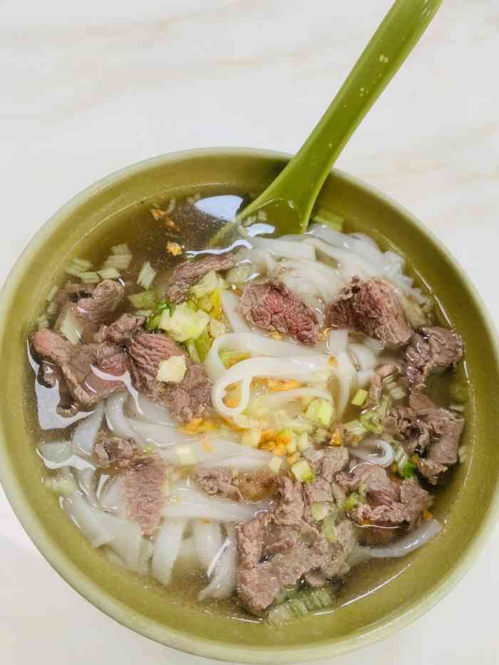 打分 和顺的地道潮汕牛肉粉,汤底够清,香,牛味十足