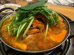 -喇喇排骨火锅·传统韩式脊骨汤(望京西园总店)