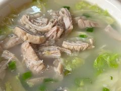-茅屋大酒店