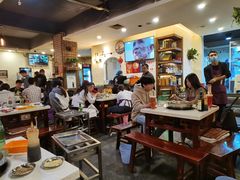 大堂-水碾河刘老大串串香(水碾河路店)