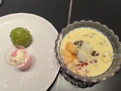 -涨巢·潮玩水疗局