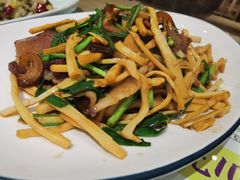 -钟记家菜(红专南路店)