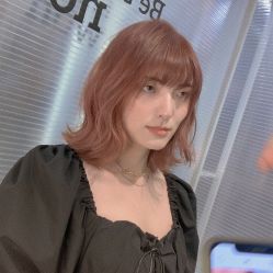 -AYO SALON
