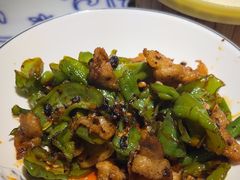 -卢大鲜鱼头捞饭(美利广场店)