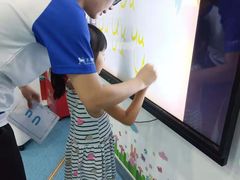-关键词英语·青少儿·语言培训(红山天虹校区)