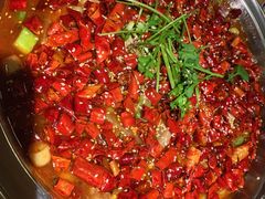 破店撒娇鱼-泥糊破店小酒馆·团建聚餐(南京西路店)