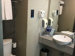 -上海南汇嘴大堤酒店