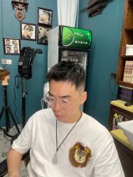 -巴伯尔男士理发馆