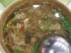 -鹏城人家海鲜酒家·23年老字号(较场尾店)