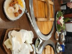 -万里闯关东铁锅炖菜馆(高新旗舰店)