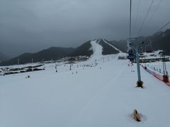 -丝绸之路山地度假区滑雪场
