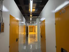 -安东易迷你仓自助寄存仓库(淞虹路店)