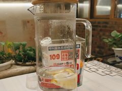 -霄汉牛三鲜湖北砂锅菜(万松园2店)