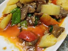 土豆烧牛肉-新疆红柳花餐厅(新洲店)