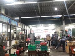 -四川小胡子海鲜(丁村万人海鲜广场店)