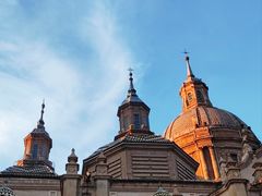 -皮拉尔圣母圣殿主教座堂