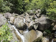 -大围山峡谷漂流