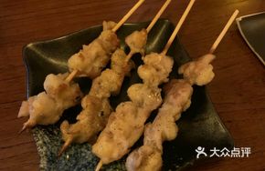 Grilled Chicken and Scallion Skewers