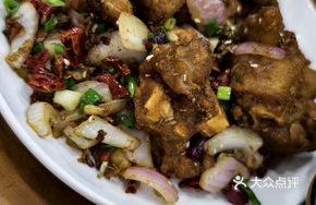 Signature Fragrant Pork Trotter