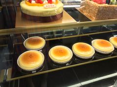 -Caidie Bakery采蝶轩(百越店)