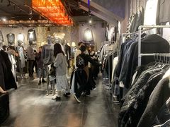 -镜服装店(东门印象城店)