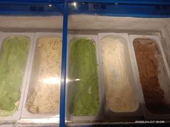-蒙肥羊·酸汤潮牛·鲜牛肉火锅烤肉自助(岗顶店)