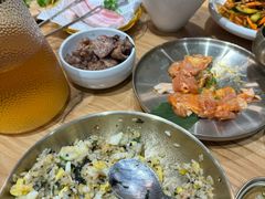 -青瓦餐厅·生鱼片·韩园烤肉(西塔店)