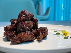 沪市牛肉粒-屋里厢上海菜馆