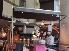 -东莞塘厦三正半山温泉酒店·沙利文西餐厅